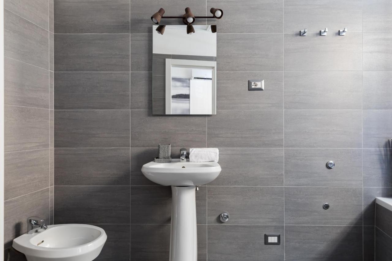 A World Aparts - 32 Calabria Rom Exterior foto